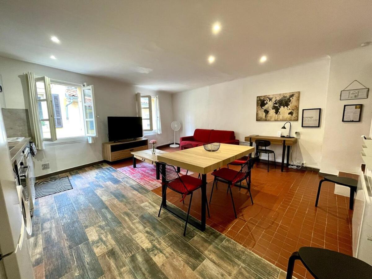 Spacieux Appartement T4 / 70 M2 8 Personnes เอ็ก-ซอง-โพรวองซ์ ภายนอก รูปภาพ